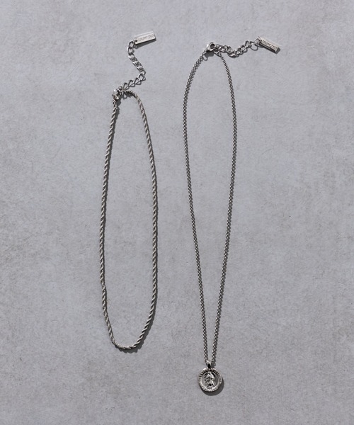 COLONY 2139（コロニートゥーワンスリーナイン）の「コイン×ツイストチェーンネックレス（ネックレス・レディース・ゴールド/シルバー・FREE）」の5枚目の写真