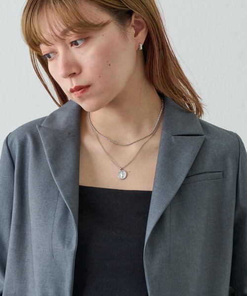 COLONY 2139（コロニートゥーワンスリーナイン）の「コイン×ツイストチェーンネックレス（ネックレス・レディース・ゴールド/シルバー・FREE）」の11枚目の写真