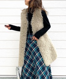 Q | リバー プードルファーベスト(ベスト)