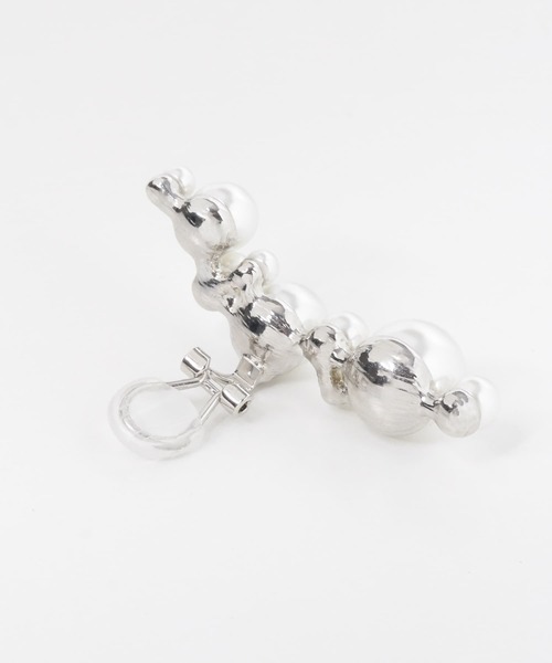 SMELLY（スメリー）の「ランダムパールカタミミイヤリング（イヤリング・レディース・ホワイト・-）」の13枚目の写真