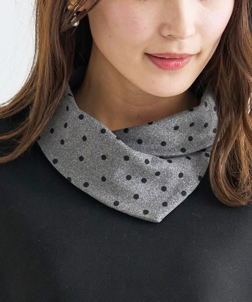 BELLUNA PLUS(ベルーナ)の「配色切替デザインプルオーバー(Tシャツ/カットソー・レディース・ブラック系その他/オレンジ系その他/杢グレー/ブルー系その他・X-LARGE/MEDIUM/LARGE)」の7枚目の写真