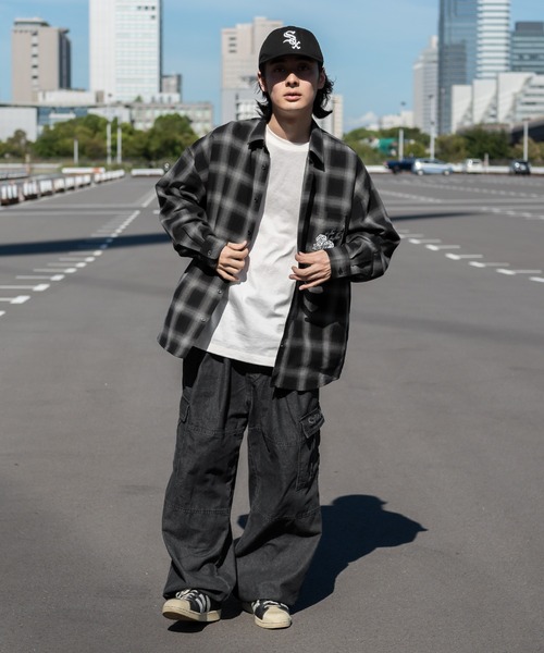 kutir（クティール）の「刺繍入りアソートダブルニーカーゴパンツ（カーゴパンツ・メンズ・グレー/ブラック系その他/ブラック・SMALL/LARGE/MEDIUM）」の9枚目の写真