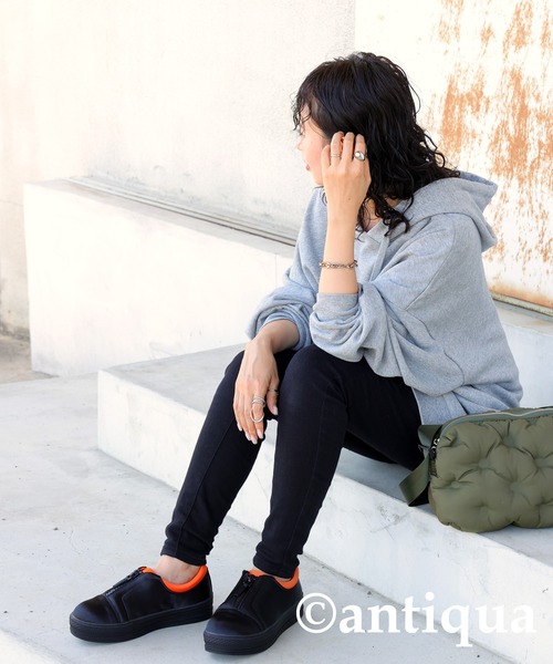 antiqua（アンティカ）の「MA-1スニーカー（スニーカー・レディース・ブラック・S/M/L/LL）」の4枚目の写真