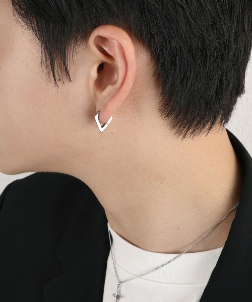 4INT.(フォイント)の「デザインフープ ピアス / サージカルステンレス316L (金属アレルギー対応)(ピアス(両耳用)・メンズ・B/G/A/H/C/D/E/F/I/L/K/J・FREE)」の10枚目の写真