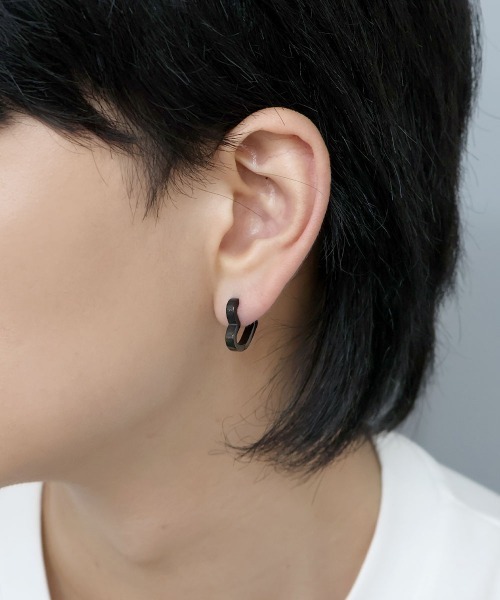 4INT.(フォイント)の「デザインフープ ピアス / サージカルステンレス316L (金属アレルギー対応)(ピアス(両耳用)・メンズ・B/G/A/H/C/D/E/F/I/L/K/J・FREE)」の22枚目の写真