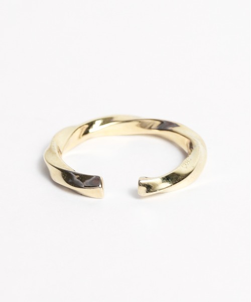INNOCENT(イノセント)の「【sterling silver】 フリーサイズ ツイストリング(リング・レディース・ゴールド/シルバー・FREE)」の6枚目の写真