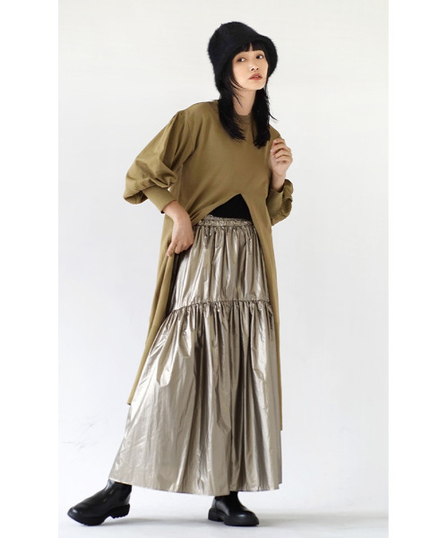 e-zakkamania stores（イーザッカマニアストアーズ）の「【光を纏う、主役級スカート。】 メタリック タフタギャザー フレアスカート（スカート・レディース・ゴールド/ブラック/シルバー・M）」の8枚目の写真
