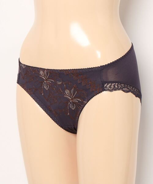 AMOSTYLE BY Triumph(アモスタイルバイトリンプ)の「レギュラーショーツ キス ザ ミラー AMST1451 Hikini JX(ショーツ・レディース・グレー/レッド/ホワイト/ブルー・M/L)」の13枚目の写真