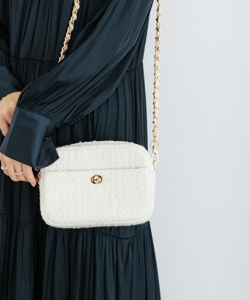 URBAN RESEARCH(アーバンリサーチ)の「ツイードスクエアショルダーバッグ(ショルダーバッグ・レディース・ホワイト/グリーン/ブラック・-)」の7枚目の写真