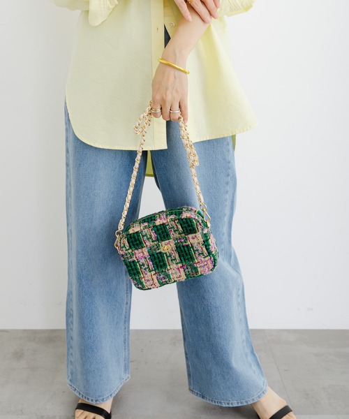 URBAN RESEARCH(アーバンリサーチ)の「ツイードスクエアショルダーバッグ(ショルダーバッグ・レディース・ホワイト/グリーン/ブラック・-)」の11枚目の写真