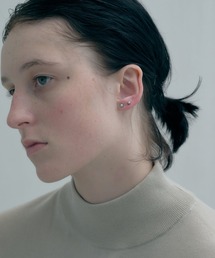 and cloud（アンドクラウド）の「Pearl Asymmetry Pierce（ピアス（両耳用））」
