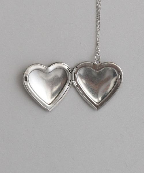 A part by（アパートバイ）の「ＳＵＳ／ハートロケットネックレス（ネックレス・レディース・シルバー/ゴールド・FREE）」の12枚目の写真