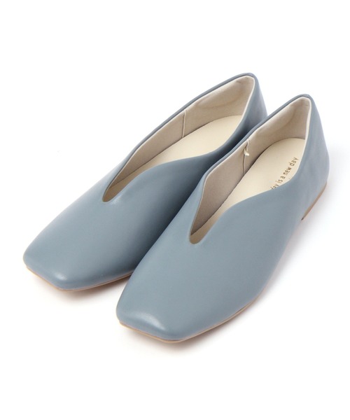 studio CLIP（スタディオクリップ）の「【消臭/抗菌防臭/クッションインソール】やわらかカラーパンプス（パンプス・レディース・ブラック/ライトブルー/イエロー/その他2・MEDIUM/LARGE）」の3枚目の写真