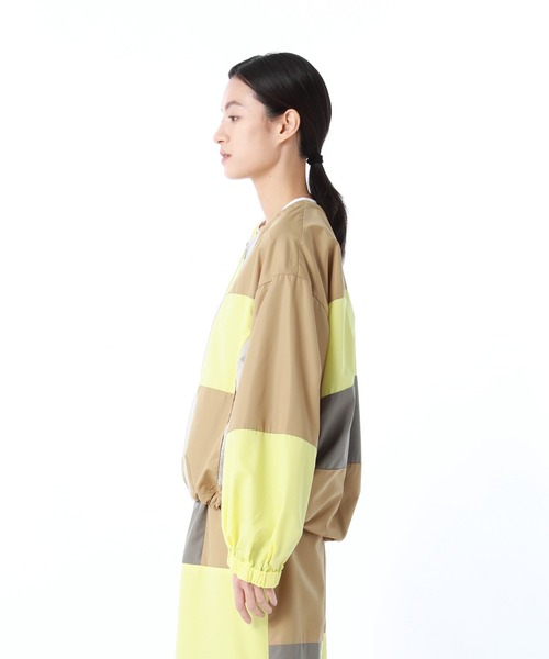 ZUCCa（ズッカ）の「ブロッキングタフタ / ブルゾン / (O)（ブルゾン・レディース・イエロー/ベージュ/ブラック・M size）」の9枚目の写真