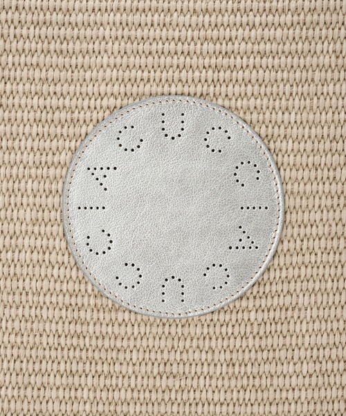 IACUCCI（イアクッチ）の「グッシオ TOTE PAGLIA/LAMINATO（トート