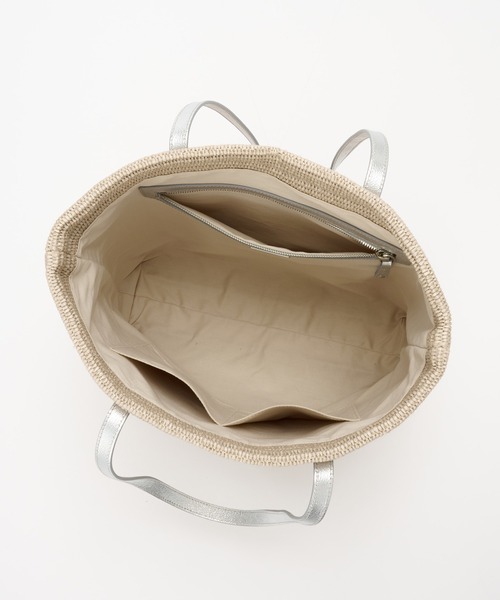 【グッシオ TOTE PAGLIA/LAMINATO】イアクッチ IACUCCI（イアクッチ）の「グッシオ TOTE PAGLIA/LAMINATO（トート