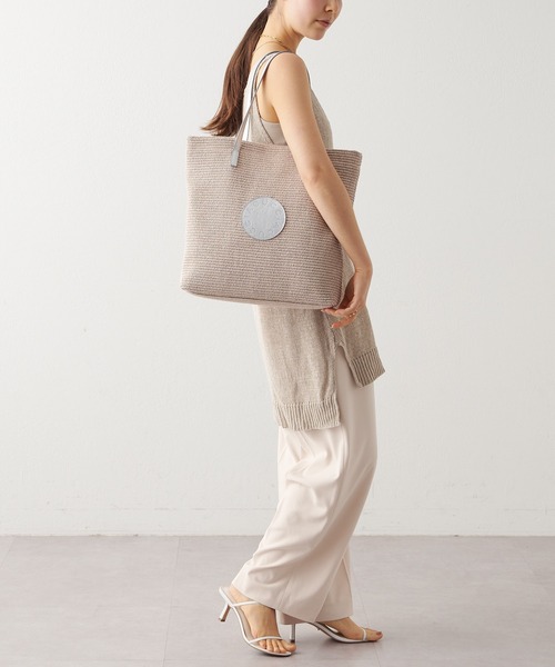 【グッシオ TOTE PAGLIA/LAMINATO】イアクッチ IACUCCI（イアクッチ）の「グッシオ TOTE PAGLIA/LAMINATO（トート