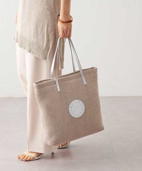 【グッシオ TOTE PAGLIA/LAMINATO】イアクッチ IACUCCI（イアクッチ）の「グッシオ TOTE PAGLIA/LAMINATO（トート