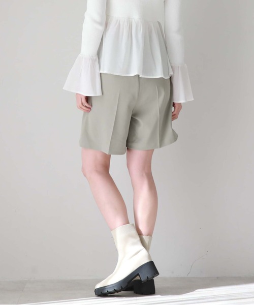 archives（アルシーヴ）の「タックショートパンツ（その他パンツ・レディース・グレイッシュベージュ/アイボリー/グリーン・MEDIUM）」の7枚目の写真