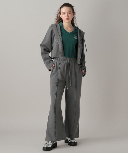 FOREVER 21(フォーエバー トゥエンティーワン)の「【2024SS】ワイドスウェットパンツ(スウェットパンツ・レディース・ピンク/オフホワイト/チャコールグレー・SMALL/MEDIUM)」の7枚目の写真