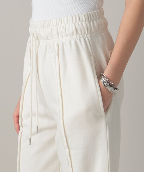 FOREVER 21(フォーエバー トゥエンティーワン)の「【2024SS】ワイドスウェットパンツ(スウェットパンツ・レディース・ピンク/オフホワイト/チャコールグレー・SMALL/MEDIUM)」の20枚目の写真