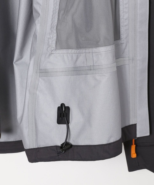 Rab(ラブ)の「【Rab(ラブ)】Firewall Light Jacket(ナイロンジャケット・メンズ・ブラック・X-LARGE/LARGE)」の5枚目の写真