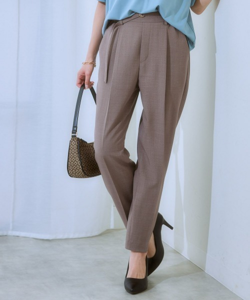 7days Life Styling（セブンデイズライフスタイリング）の「麻調合繊ベルト付テーパードパンツ（しわになりにくい・接触冷感・ＵＶカット・洗える）（スラックス・レディース・モカ/ネイビー/ライトベージュ/グリーン/チャコールグレー・S/M/L/LL）」の12枚目の写真
