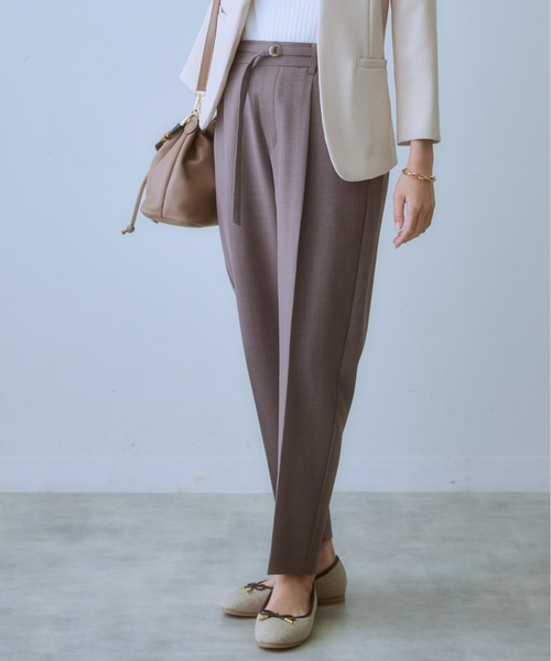 7days Life Styling（セブンデイズライフスタイリング）の「麻調合繊ベルト付テーパードパンツ（しわになりにくい・接触冷感・ＵＶカット・洗える）（スラックス・レディース・モカ/ネイビー/ライトベージュ/グリーン/チャコールグレー・S/M/L/LL）」の18枚目の写真