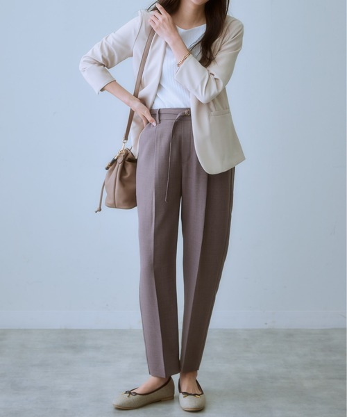 7days Life Styling（セブンデイズライフスタイリング）の「麻調合繊ベルト付テーパードパンツ（しわになりにくい・接触冷感・ＵＶカット・洗える）（スラックス・レディース・モカ/ネイビー/ライトベージュ/グリーン/チャコールグレー・S/M/L/LL）」の21枚目の写真