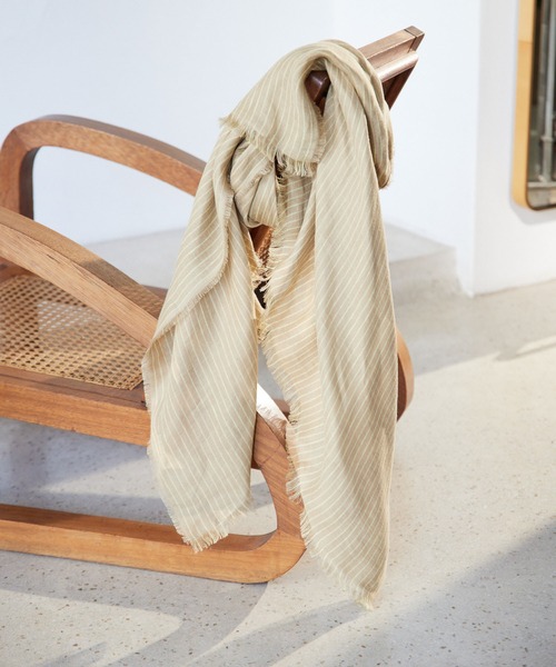 THROW（スロー）の「【THROW】リネンストライプストール（ストール/ショール・レディース・ピンク/ベージュ・FREE）」の2枚目の写真