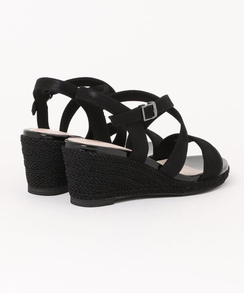 クロスストラップウェッジヒールサンダル
