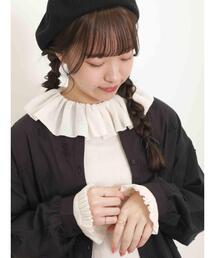 立体刺繍バンドカラーブラウス