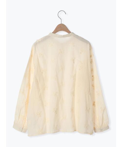 Samansa Mos2（サマンサ モスモス）の「立体刺繍バンドカラーブラウス（シャツ/ブラウス・レディース・キナリ/ブラック/オフホワイト/ミント・F）」の13枚目の写真