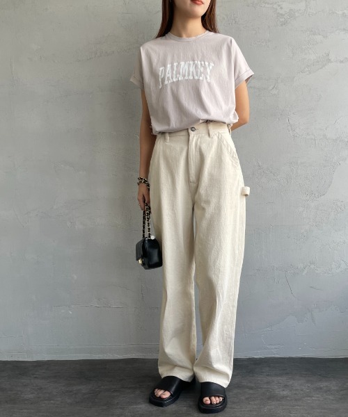 MICA&DEAL（マイカ＆ディール）の「[MICA&DEAL/マイカアンドディール] 別注 PALMKEY ロゴプリントTシャツ（Tシャツ/カットソー・レディース・チャコール/ホワイト/グレイッシュベージュ・F）」の6枚目の写真