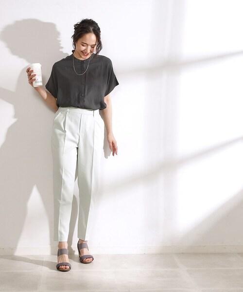 DRESKIP(ドレスキップ)の「◆【無理せずキレイ】バンドカラーブラウス(シャツ/ブラウス・レディース・グリーン系/チャコールグレー/ライトベージュ/カーキ・00)」の14枚目の写真