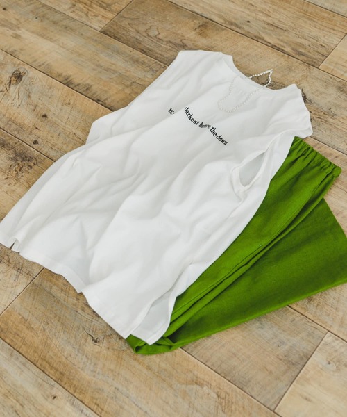 ITEMS URBANRESEARCH（アイテムズ アーバンリサーチ）の「ショルダータックロゴTシャツ（Tシャツ/カットソー・レディース・グレー系その他/チャコールグレー/ホワイト/オレンジ・FREE）」の10枚目の写真