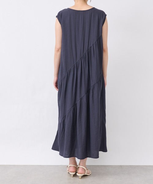 un dix cors（アンディコール）の「《お腹周りのカバー◎》バイヤスギャザーワンピース（ワンピース・レディース・ネイビー/キャメル・FREE）」の14枚目の写真