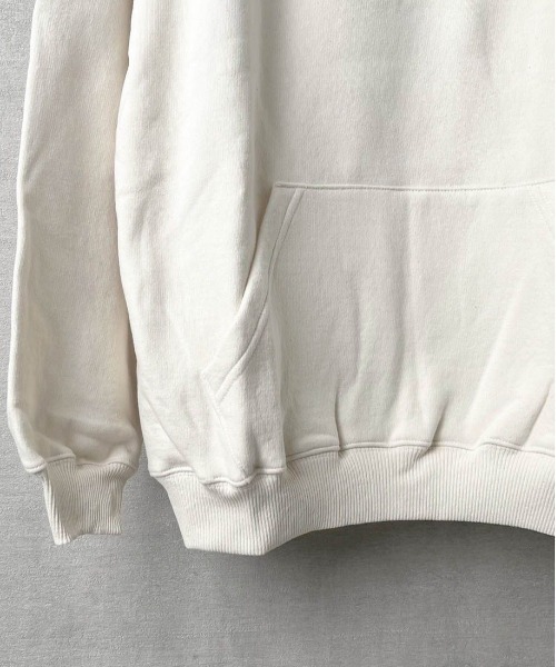 INNOCENT(イノセント)の「【T2】【OTL apparel】7002-UNISEX FLEECE HOODIE(パーカー・メンズ・ブラック/グレー/ベージュ/ホワイト・MEDIUM/LARGE)」の17枚目の写真