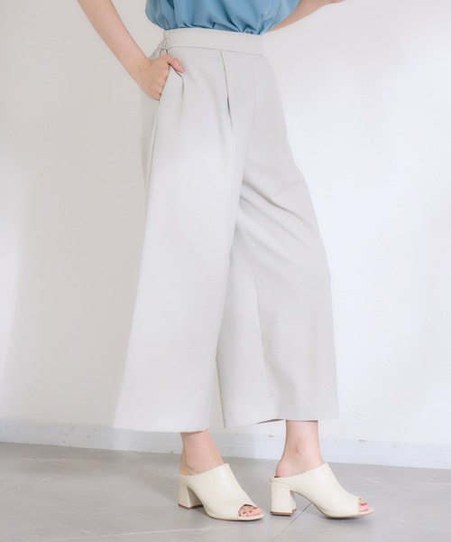 KATHARINE ROSS（キャサリンロス）の「【KATHARINE ROSS】【COOL】【接触冷感】【ドライタッチ】 日本製クロップドワイドパンツ（スラックス・レディース・ベージュ/ネイビー・MEDIUM）」の18枚目の写真