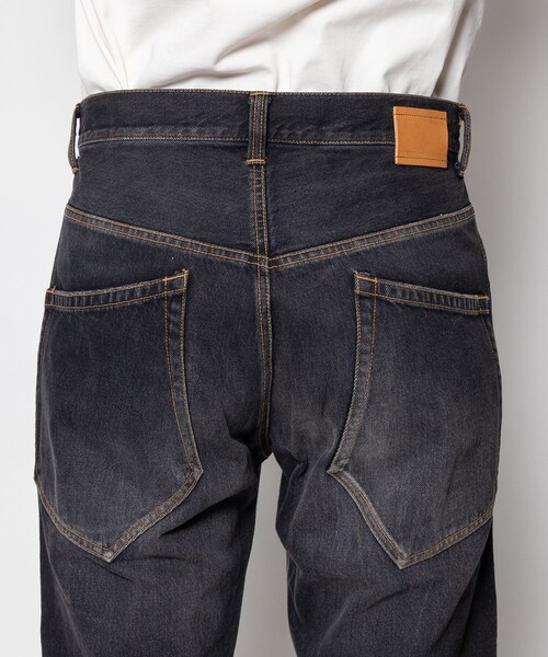 KHOKI(コッキ)の「【KHOKI / コッキ】3D cutting denim pants(デニムパンツ・メンズ・ブラック/インディゴブルー・2/3)」の4枚目の写真