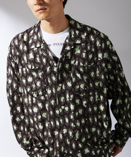 JOURNAL STANDARD relume（ジャーナルスタンダード　レリューム）の「CALIFORNIA レーヨンパターン ボリュームスリーブシャツ（シャツ/ブラウス・メンズ・グリーン/ブラック/イエロー/ブルー系その他・LARGE/MEDIUM）」の18枚目の写真