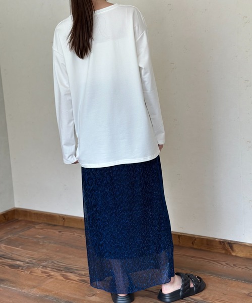 Per sist ence(パーシエンス)の「天竺箔プリントロンT(Tシャツ/カットソー・レディース・チャコールグレー/オフホワイト/ホワイト×グリーン・FREE)」の15枚目の写真