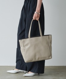 russet（ラシット）の「［ソフトレザー］KANSEIトート（CE-1378）（トートバッグ）」