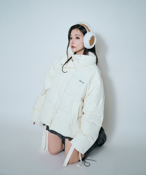 ANDGEEBEE(アンジービー)の「UNISEX バックロゴエコダウン(ダウンジャケット/コート・レディース・ブルー/アイボリー・FREE)」の12枚目の写真