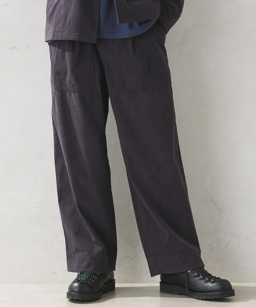 JOURNAL STANDARD relume(ジャーナルスタンダード レリューム)の「TECH SOLOTEX コーデュロイウォッシャブル イージーベイカーパンツ(その他パンツ・メンズ・チャコールグレー/ベージュ系その他/チョコ/ブラック・LARGE/MEDIUM)」の3枚目の写真