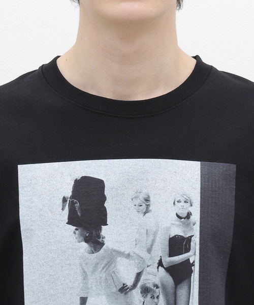 EDIFICE（エディフィス）の「COUTURE D`ADAM × Sam Haskins(クチュール ドアダム×サムハスキンス)  TEE（Tシャツ/カットソー・メンズ・ブラック系その他/ブラック×ブラック/ブラック・40/42）」の8枚目の写真