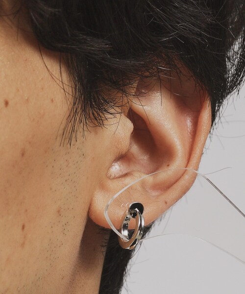 tk.TAKEO KIKUCHI（ティーケータケオキクチ）の「◆シンプルフープイヤリング（その他・メンズ・シルバー・00）」の5枚目の写真