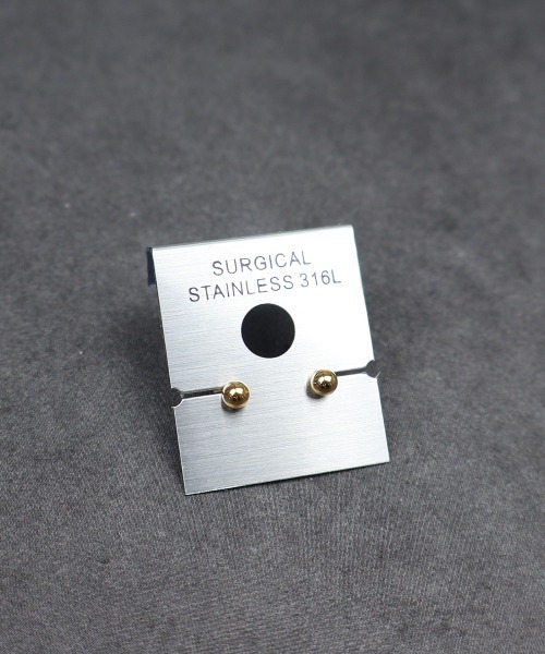 4INT.（フォイント）の「メタルボール スタッドピアス / サージカルステンレス316L (金属アレルギー対応)（ピアス（両耳用）・メンズ・ブラック/シルバー/ゴールド・3/5）」の17枚目の写真