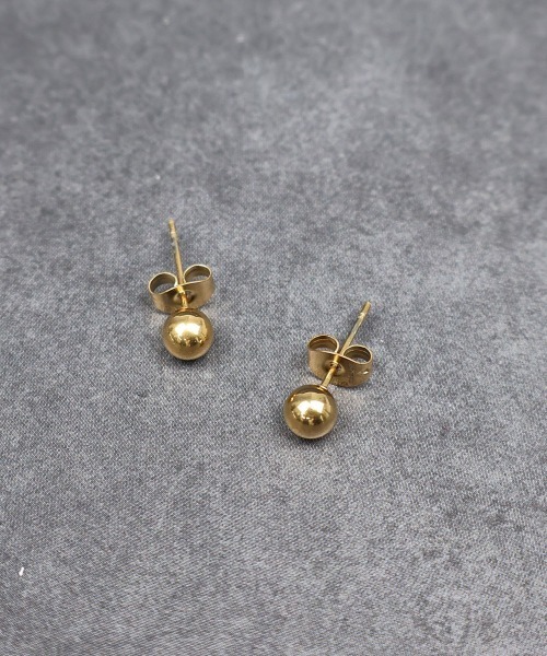4INT.（フォイント）の「メタルボール スタッドピアス / サージカルステンレス316L (金属アレルギー対応)（ピアス（両耳用）・メンズ・ブラック/シルバー/ゴールド・3/5）」の20枚目の写真