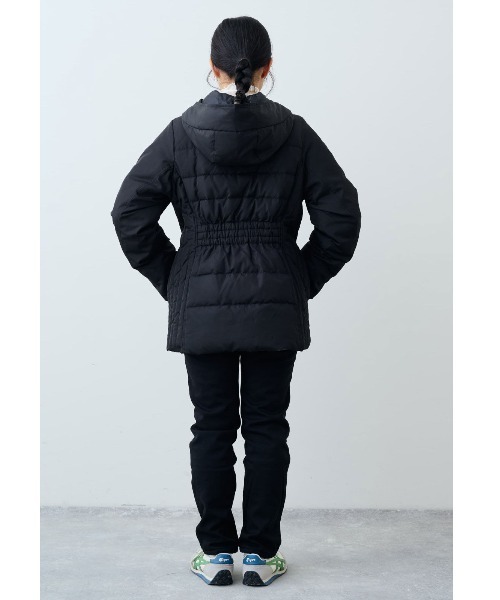 リブ イン コンフォート Hinaさんとコラボ スッキリ見える